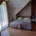 Dom Nad Jeziorem Mazury Pomost Segment 2 Vakantiehuis *